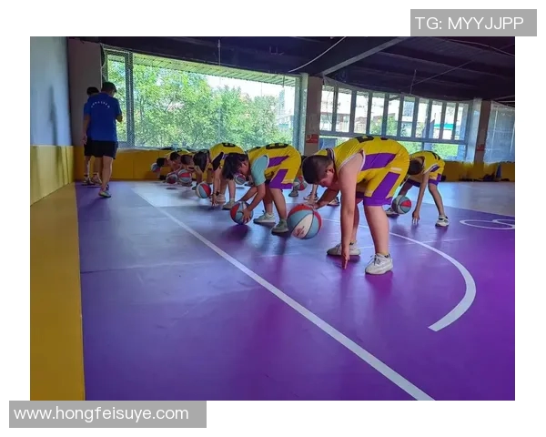 赵丽独家分享篮球心得与技巧助你提升球技的秘诀与经验总结 赵丽独家分享篮球心得与技巧助你提升球技的秘诀与经验总结