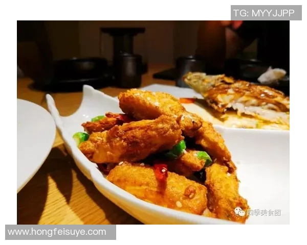 足球明星们的圣诞大餐盛宴精彩瞬间分享与美食盛况回顾 足球明星们的圣诞大餐盛宴精彩瞬间分享与美食盛况回顾